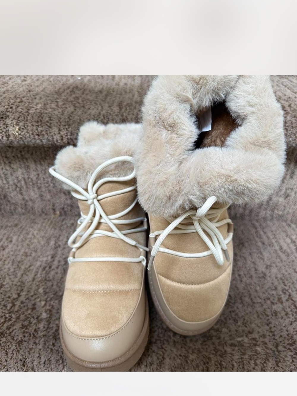 Women's Faux-Fur Lined Winter Boots in Light Beige